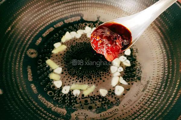 莴苣炖鱼头的做法图解9