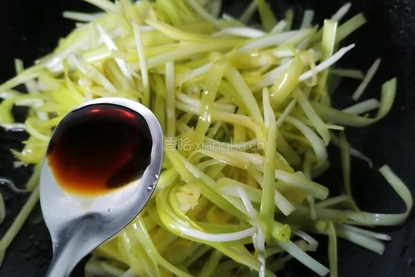 韭黄炒肉丝的做法图解8