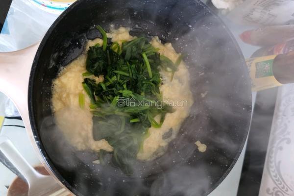 鸡蛋炒菠菜的做法图解4