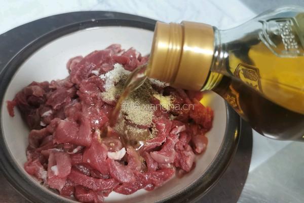 蒜苔炒牛肉的做法图解5