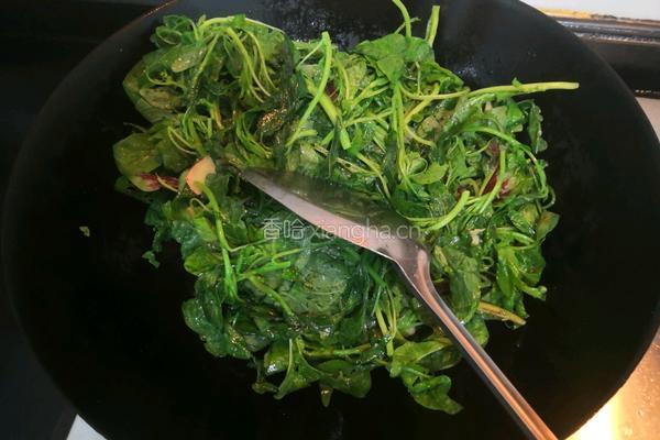 上汤苋菜皮蛋的做法图解9