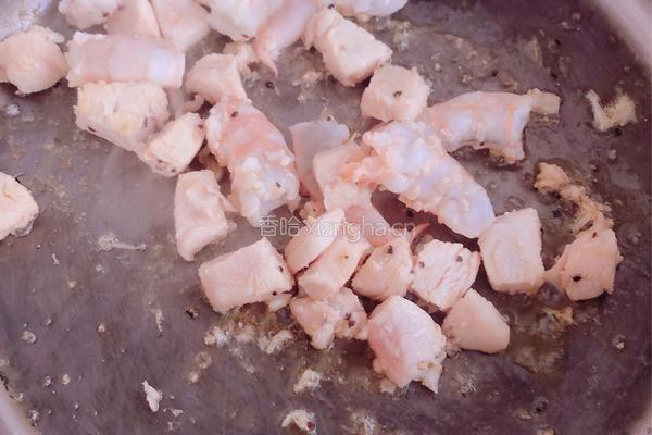 鸡胸肉奶油蘑菇浓汤的做法图解4