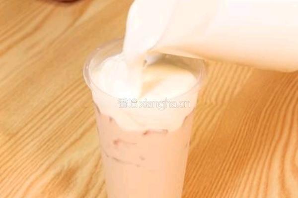 奥利奥鲜奶茶的做法图解11