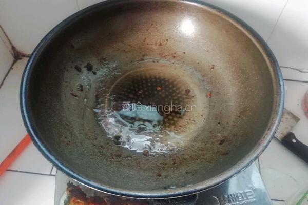 香肠黄金鸡肉炒饭的做法图解5