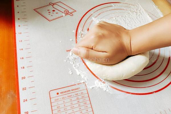 菜心猪肉包子的做法图解14