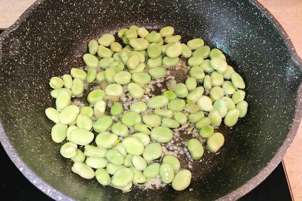 葱油蚕豆的做法图解7