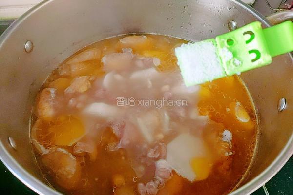 花生黄豆白萝卜鸡汤的做法图解11