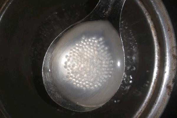 银耳红枣西米露的做法图解6