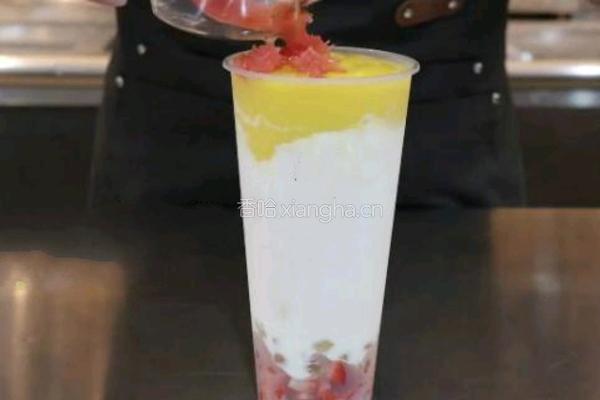 喜茶同款|莓莓芒果甘露的做法图解8