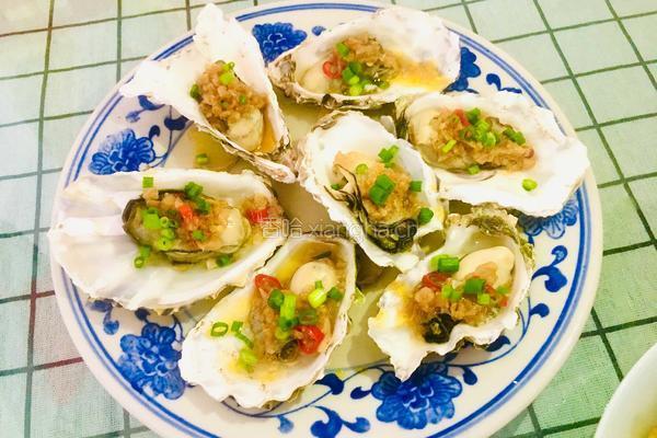 蒜蓉辣酱蒸生蚝的做法图解7
