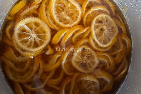 冰糖柠檬膏超简单清热解暑预防干燥上火缓解咽喉干痛清热润肺的做法图解10