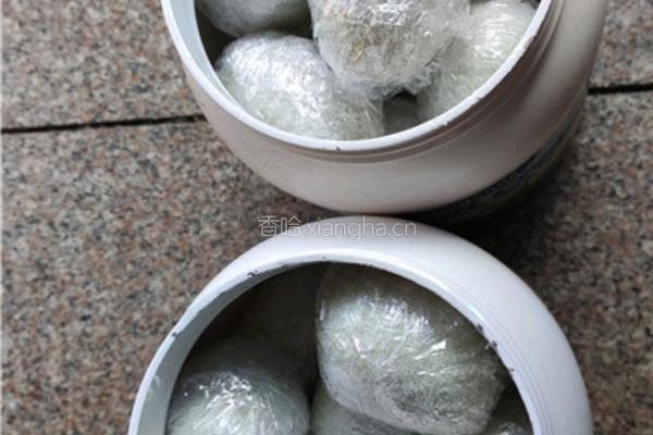 自制流油咸鸭蛋的做法图解7