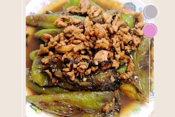 虎皮尖椒肉沫