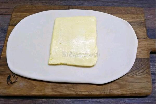 美味酥松｜可颂面包的做法图解4
