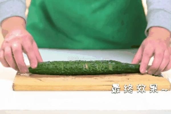 清脆爽口蓑衣黄瓜的做法图解2