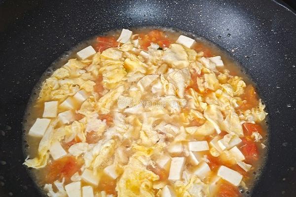 西红柿豆腐鸡蛋汤的做法图解12