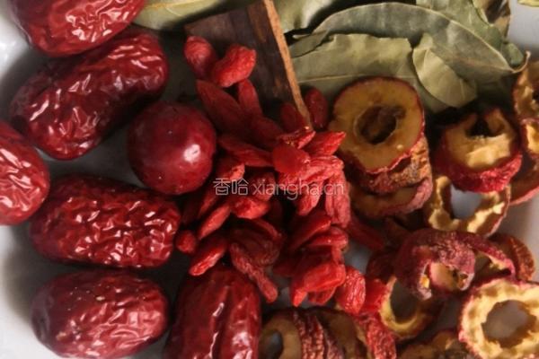 土豆蘑菇胡萝卜炖鸡的做法图解8