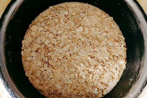 燕麦片电饭煲蛋糕的做法图解17