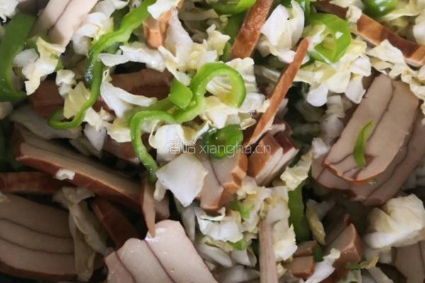 白菜辣椒豆腐干的做法图解5