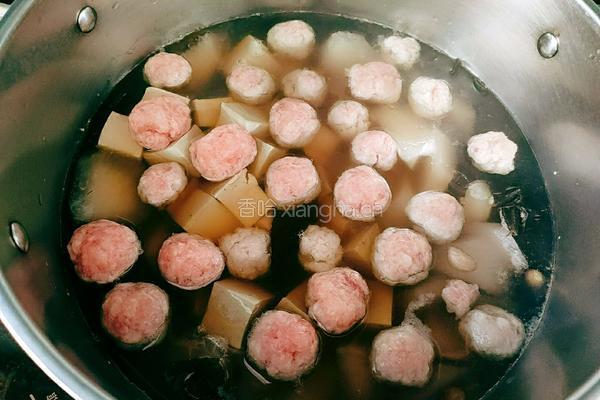 海带豆腐白萝卜肉丸汤的做法图解17