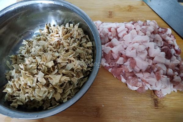 笋干肉包的做法图解6