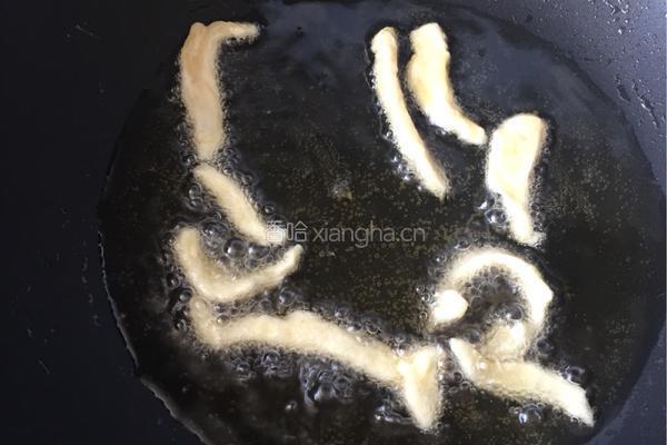 糖醋鸡柳的做法图解2