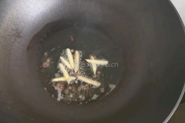 洋葱炒土豆片的做法图解2