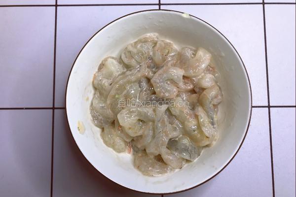葱爆虾仁的做法图解3