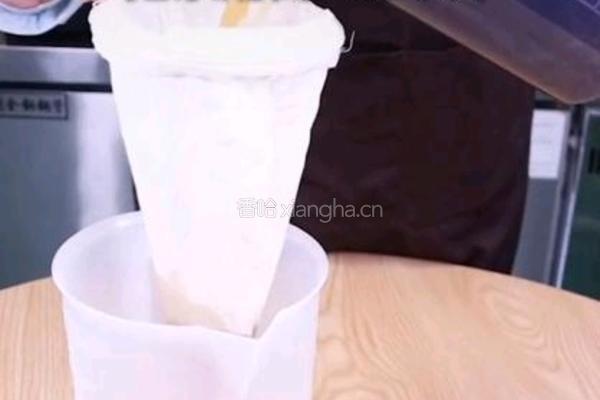 奶茶店备料技巧｜红茶汤的调制的做法图解3