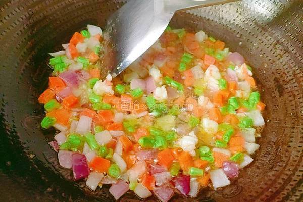 凤梨五彩炒饭的做法图解15
