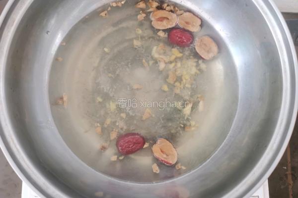 红糖姜枣茶的做法图解3