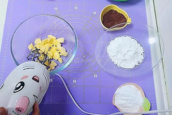 趣多多饼干的做法图解1