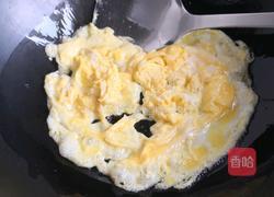 黄瓜炒鸡蛋的做法图解3