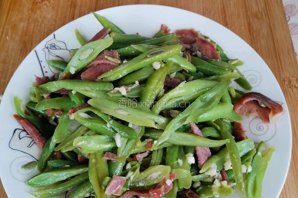 腊肉炒芸豆丝的做法图解8