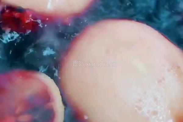 红酒雪梨的做法图解6