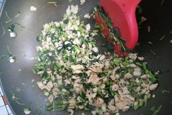 红叶菜炒鸡蛋的做法图解9
