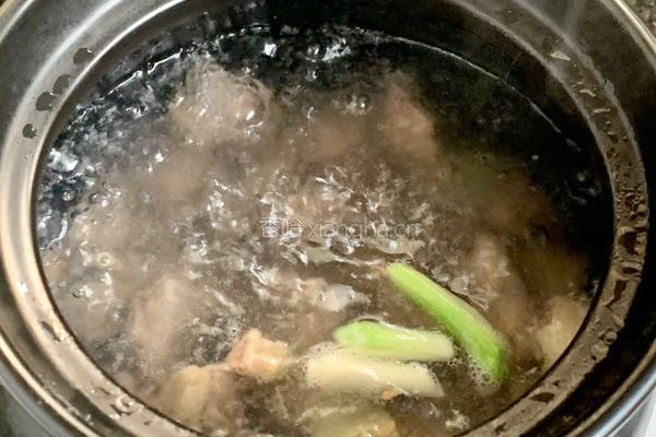 冬笋老鸭汤的做法图解7