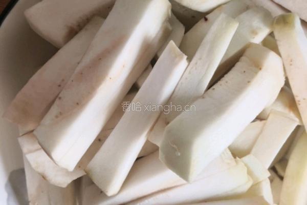 洋葱烧茄子的做法图解3