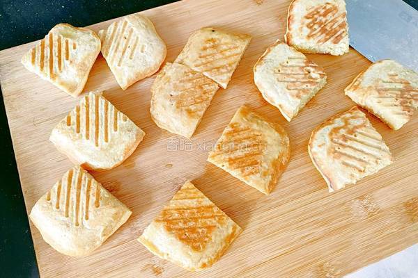 燕麦片奶香煎饼的做法图解12