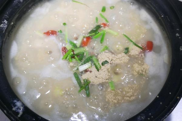 小米鸡肉粥的做法图解7