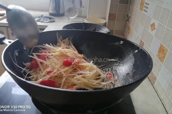 西红柿炒土豆丝的做法图解9