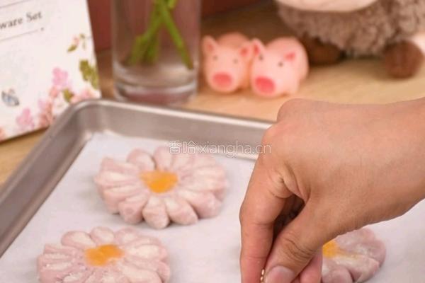 堪称艺术品的雏菊酥酥到掉渣附详细教程的做法图解6