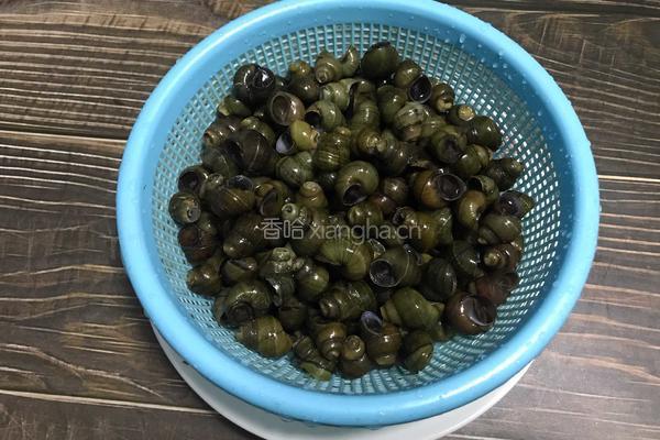 啤酒香辣螺丝的做法图解2