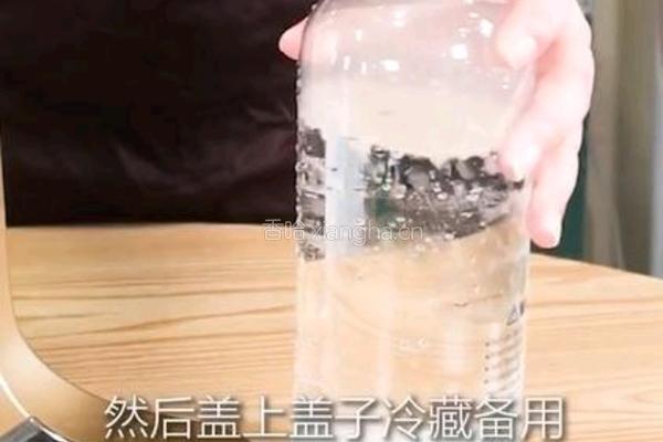 夏日冰饮｜桃气泡泡的做法图解2