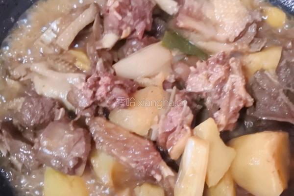 土豆炖东北大鹅的做法图解6