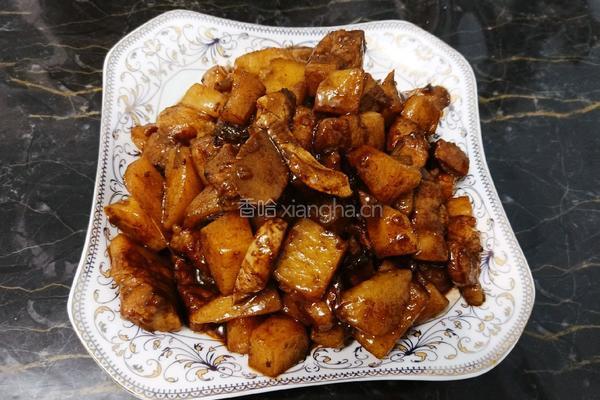 红烧肉炖土豆的做法图解11