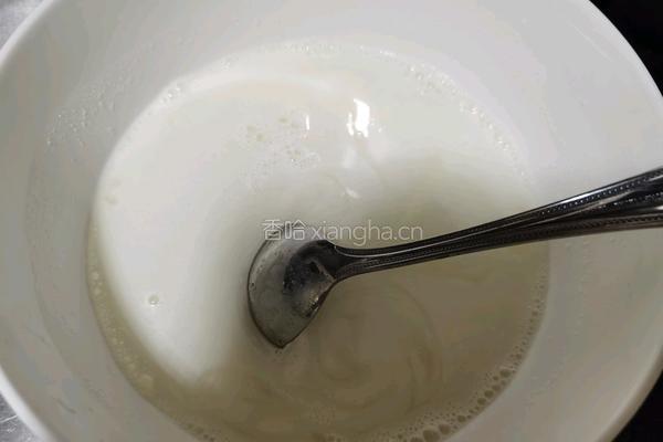 椰汁千层马蹄糕的做法图解2