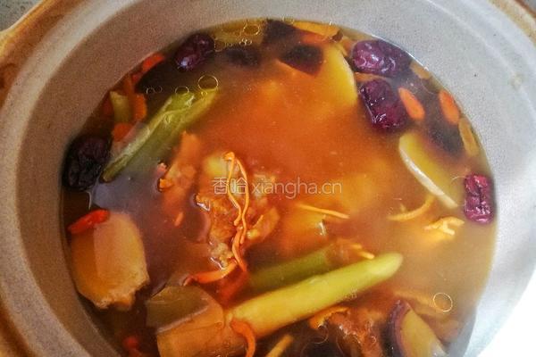 营养又美味的菌菇排骨汤的做法图解6