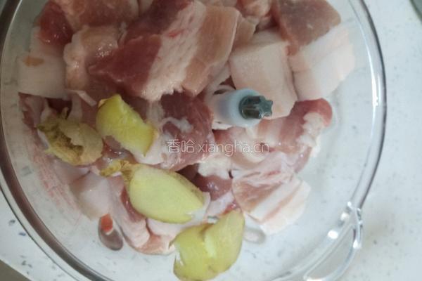 猪肉香菇水饺的做法图解2