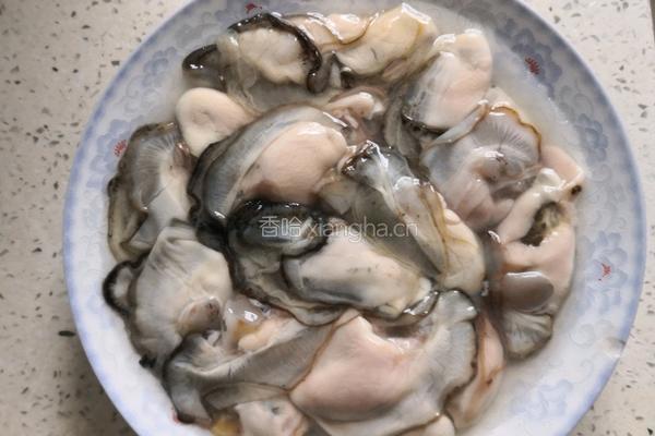 蒜蓉粉丝生蚝的做法图解3